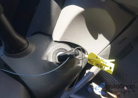 2010 Toyota Camry Le z USA, uszkodzony, nr VIN 4T4BF3EK8AR045301